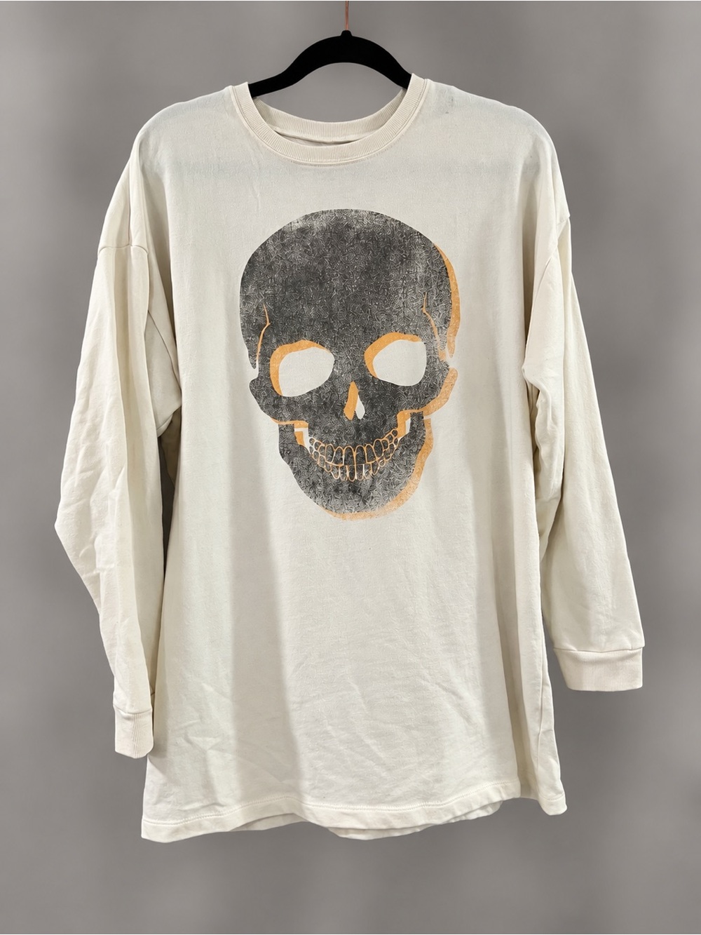 Grayson Threads Ivory Skull Graphic Sweatshirt – Medium Oversized